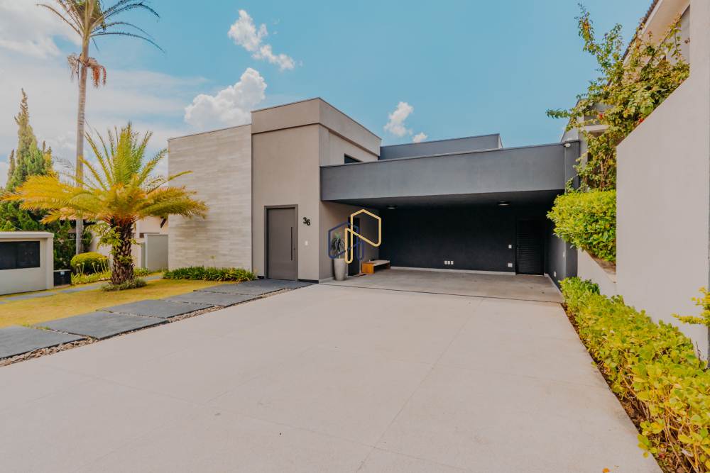 Casa Com 4 Suítes no Alphaville 02