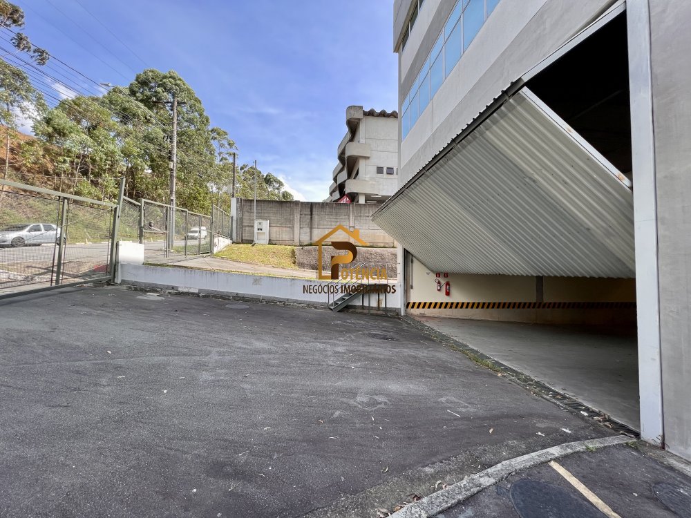 Galpão Polo Empresarial Tamboré Santana de Parnaíba 