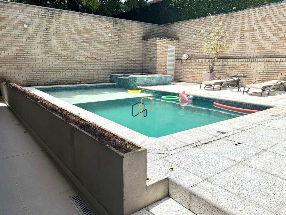 Casa para Locação em Alphaville Com 04 Suítes no Alphaville 01